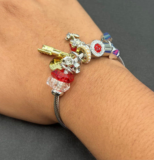 Metal Wild Pan Dl Sweet Flower Lipstick Multielement Pendant Accessories Bracelet